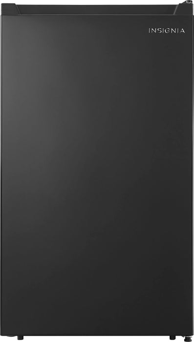 Insignia - 4.4 Cu. Ft. Mini Fridge with ENERGY STAR Certification - Black