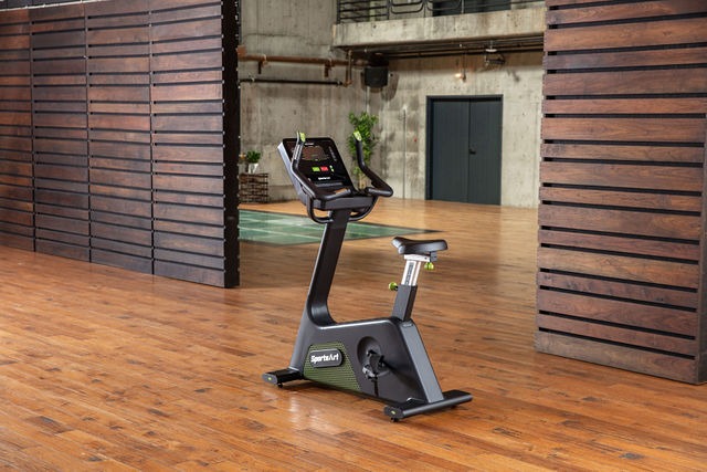 SportsArt - G574U ELITE ECO-POWR UPRIGHT CYCLE